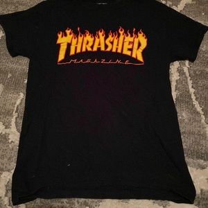 Plain Black Trasher Tee Shirt (Size Large Boys)